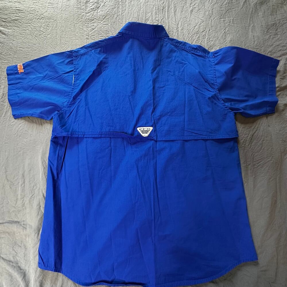 Columbia Blue Florida Gators Short Sleeve Vented Casual Button Down- S - Picture 4 of 14